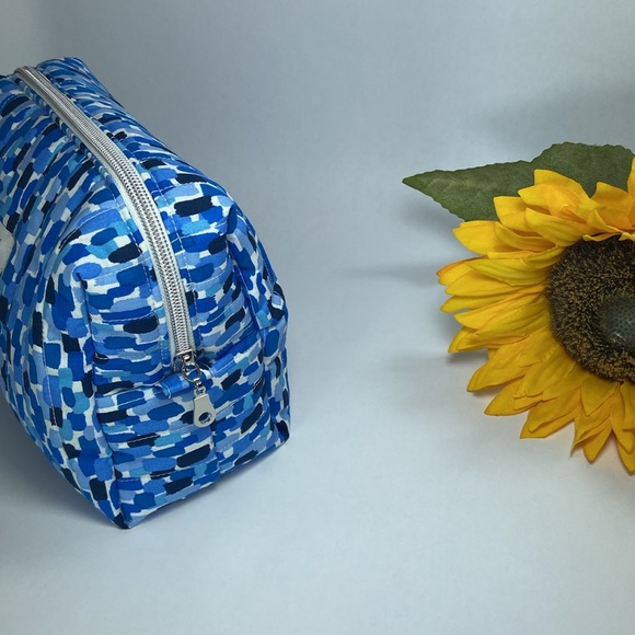 Hand Crafted Blue Patterned Cosmetic Bag Quilted Zippered Make Up Bag